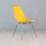 Charles & Ray Eames Set of 4 Yellow "La Fonda" Chairs for Herman Miller, 1960