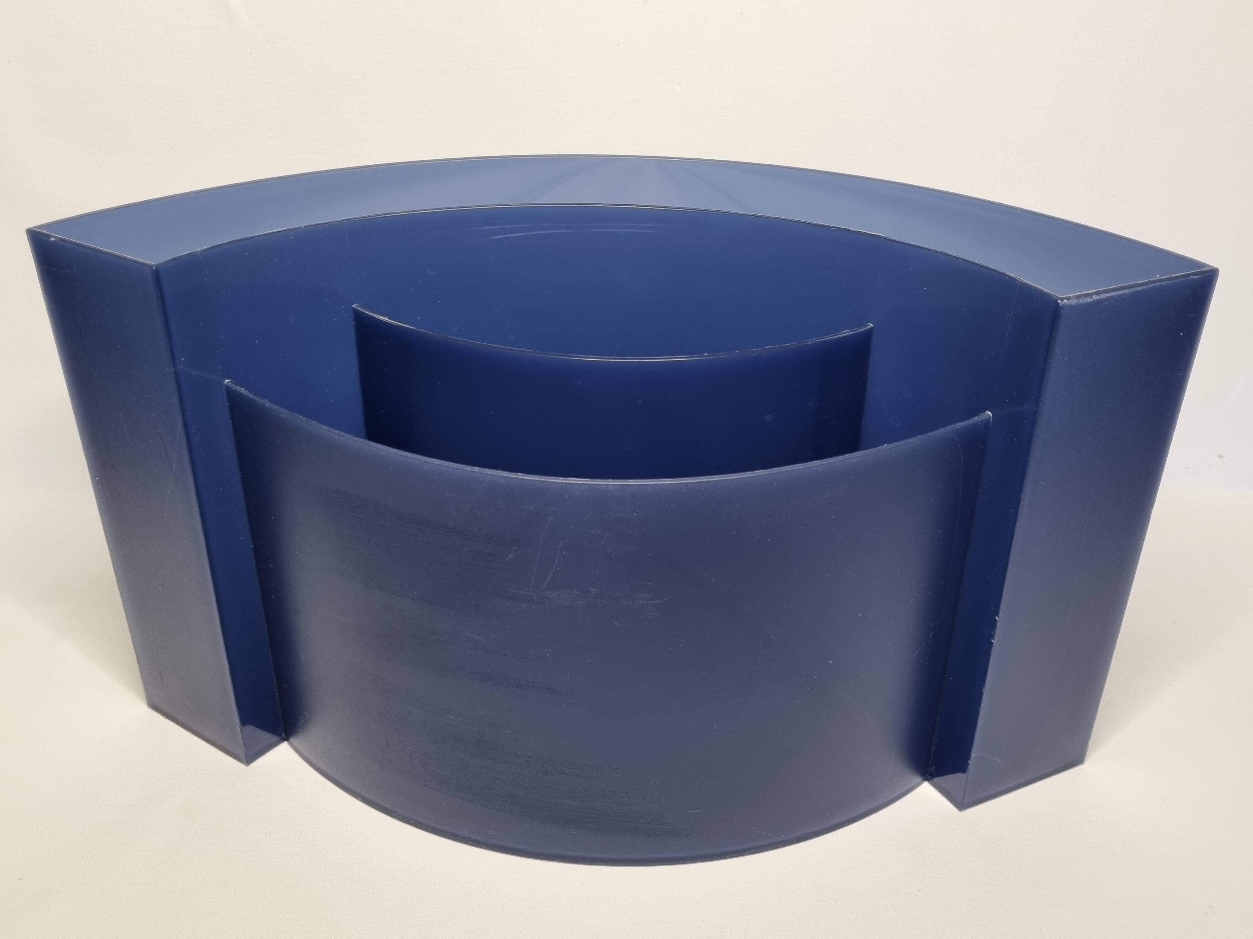 "Wave" magazine rack, design by Maier-Aichen for Authentics, Made in Italy, 90s