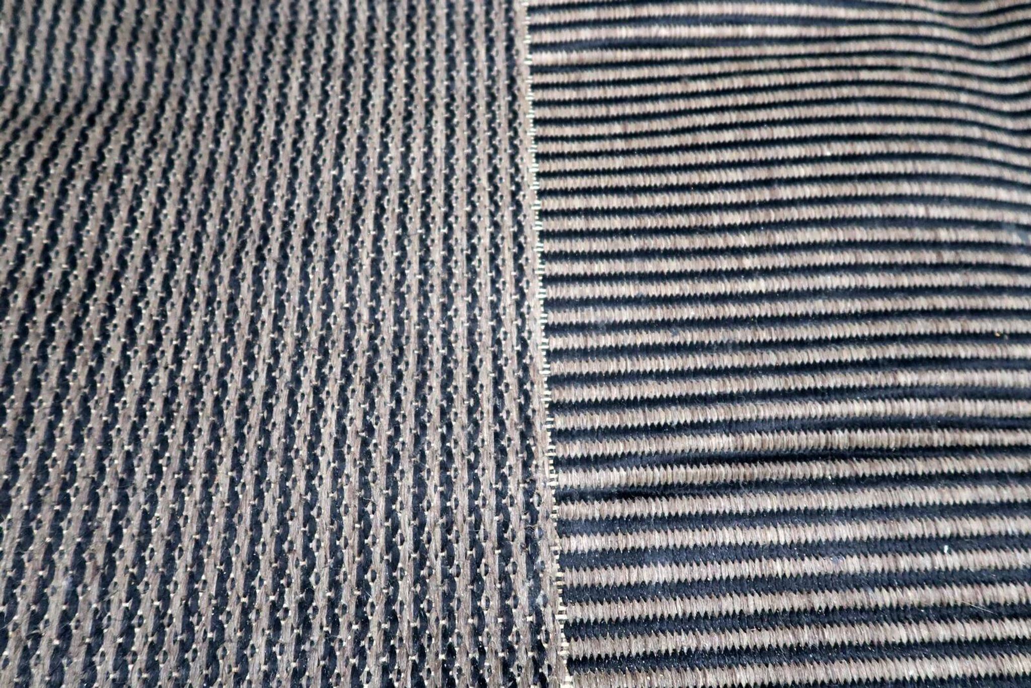 Vintage Belgian modern rug 200cm x 281cm 1980s - 1C1217