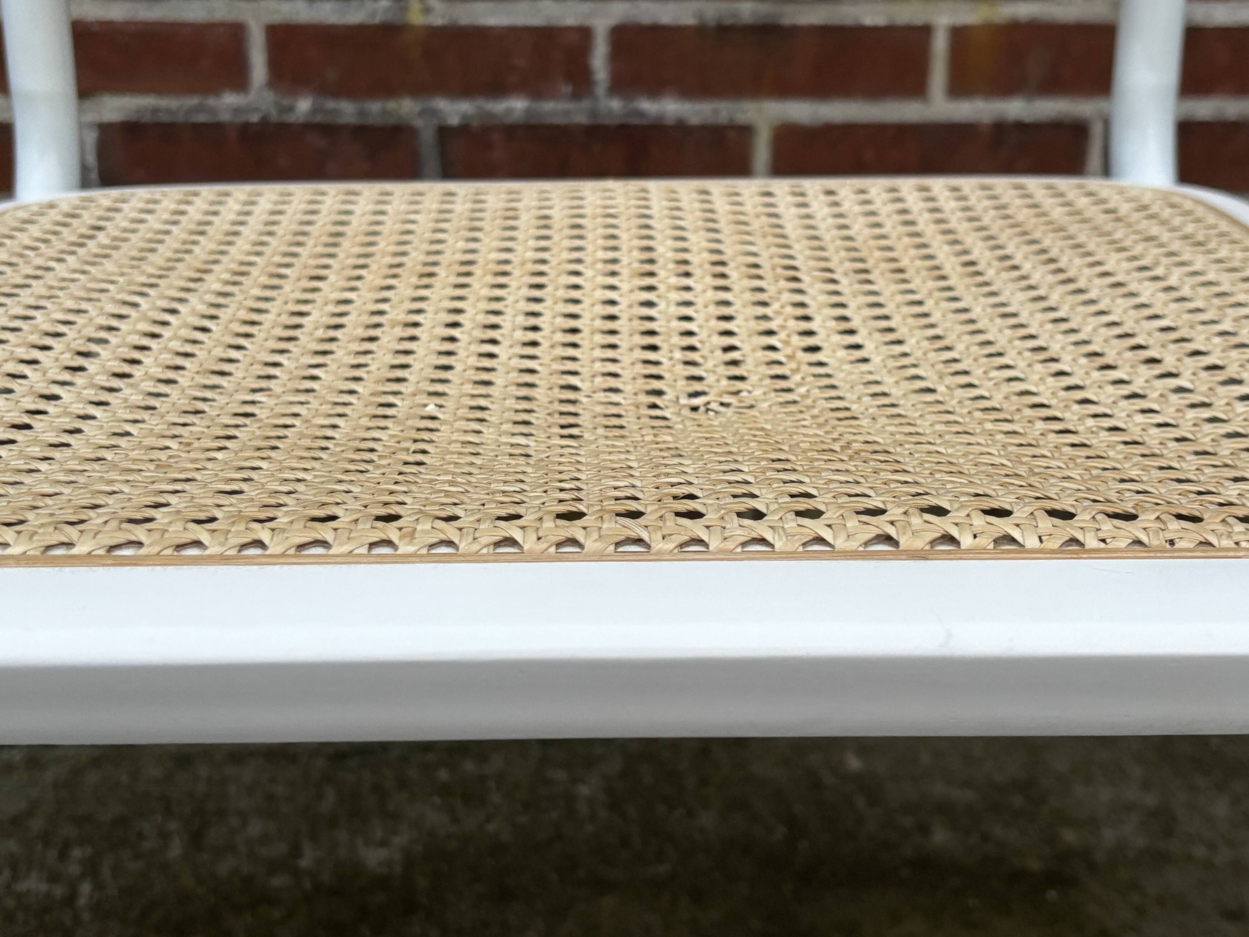 Cesca design chair b32 model in white