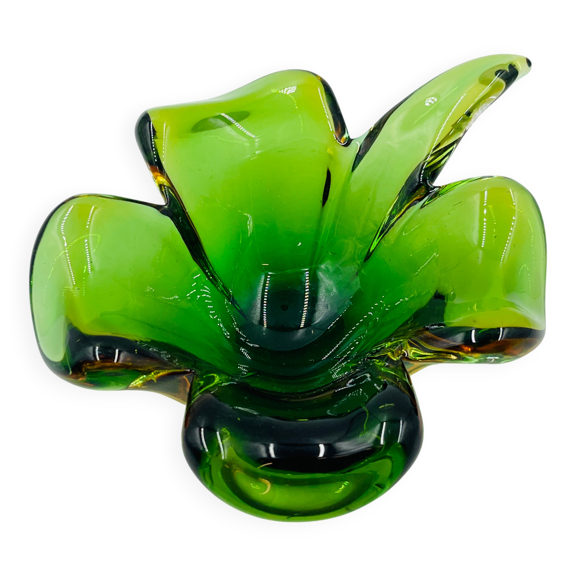 Biomorphic glass bowl from Murano attributed to Flavio Poli.