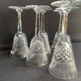 6 anciens verres à vin en cristal taillé