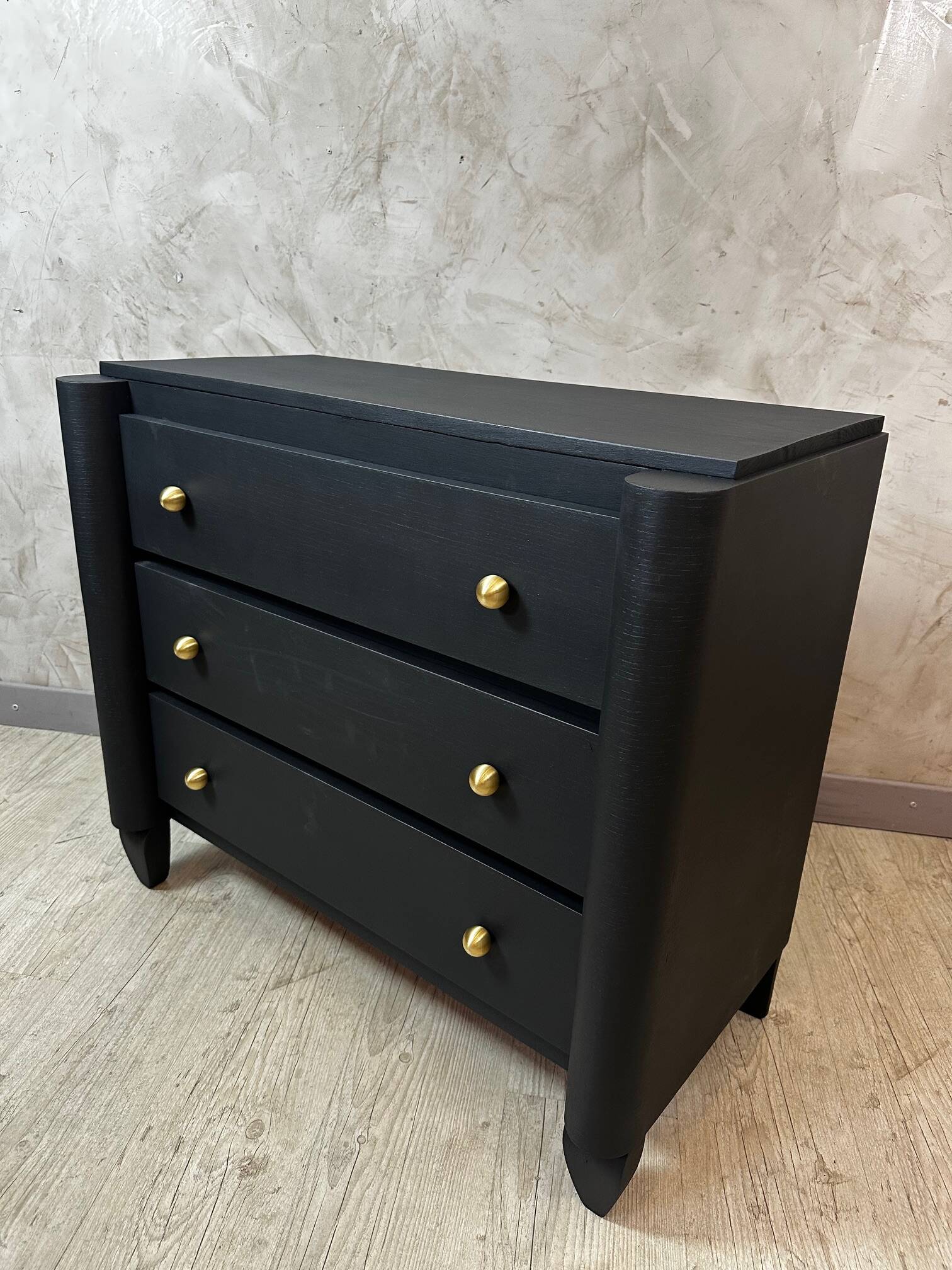 Art Deco Chest of Drawers