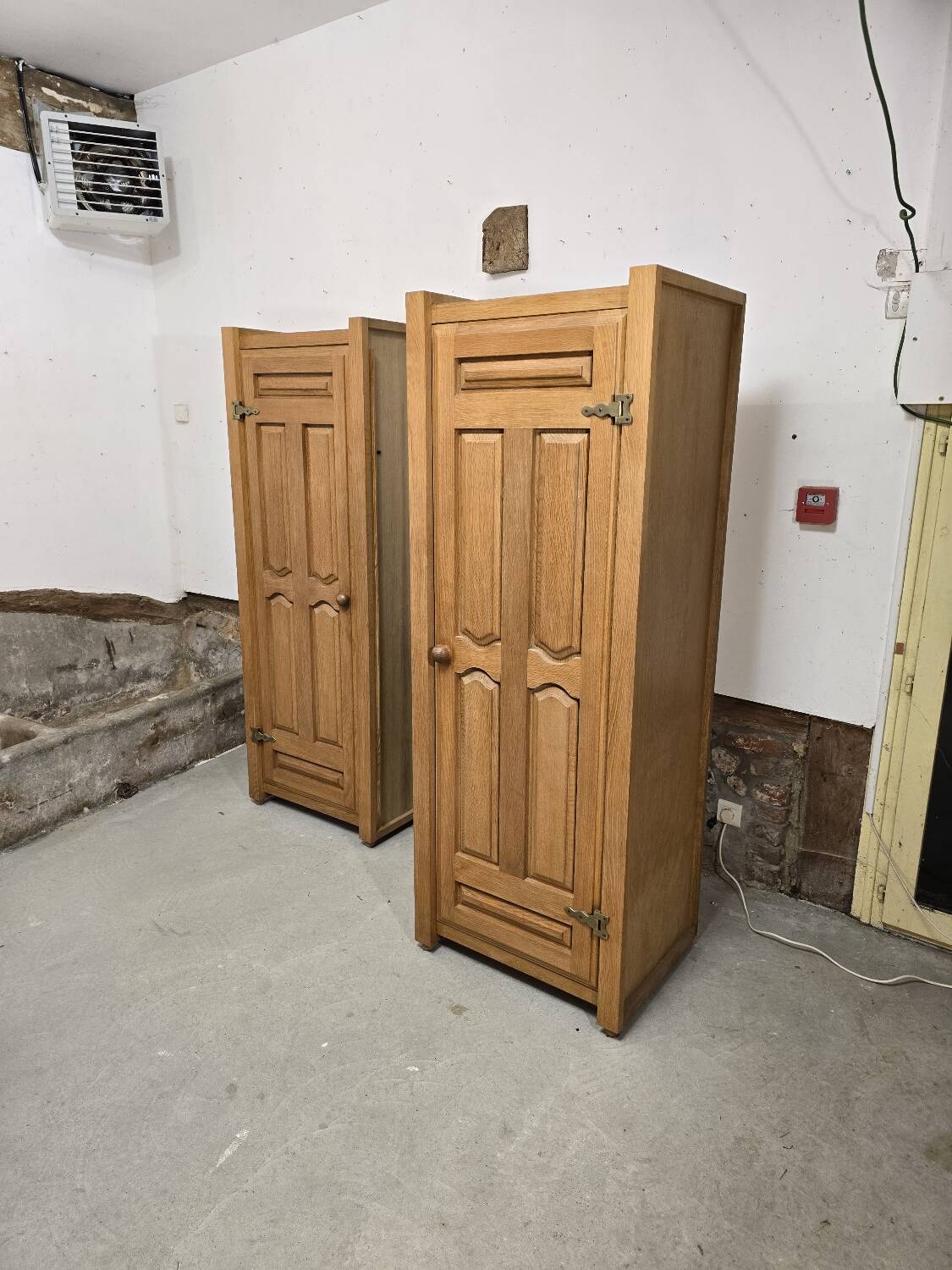 Guillerme and Chambron modular wardrobe 1970