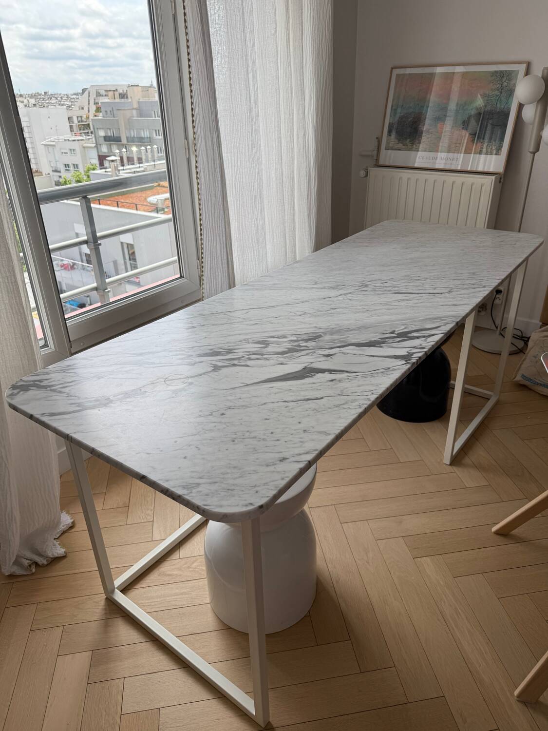 Table en marbre de Carrare