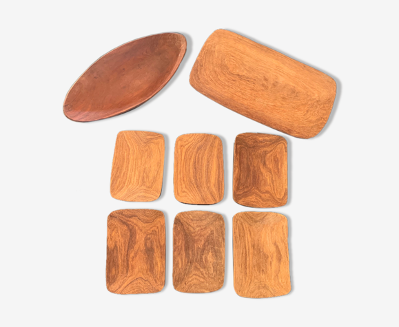Ensemble de 6 assiettes et ses plats en bois