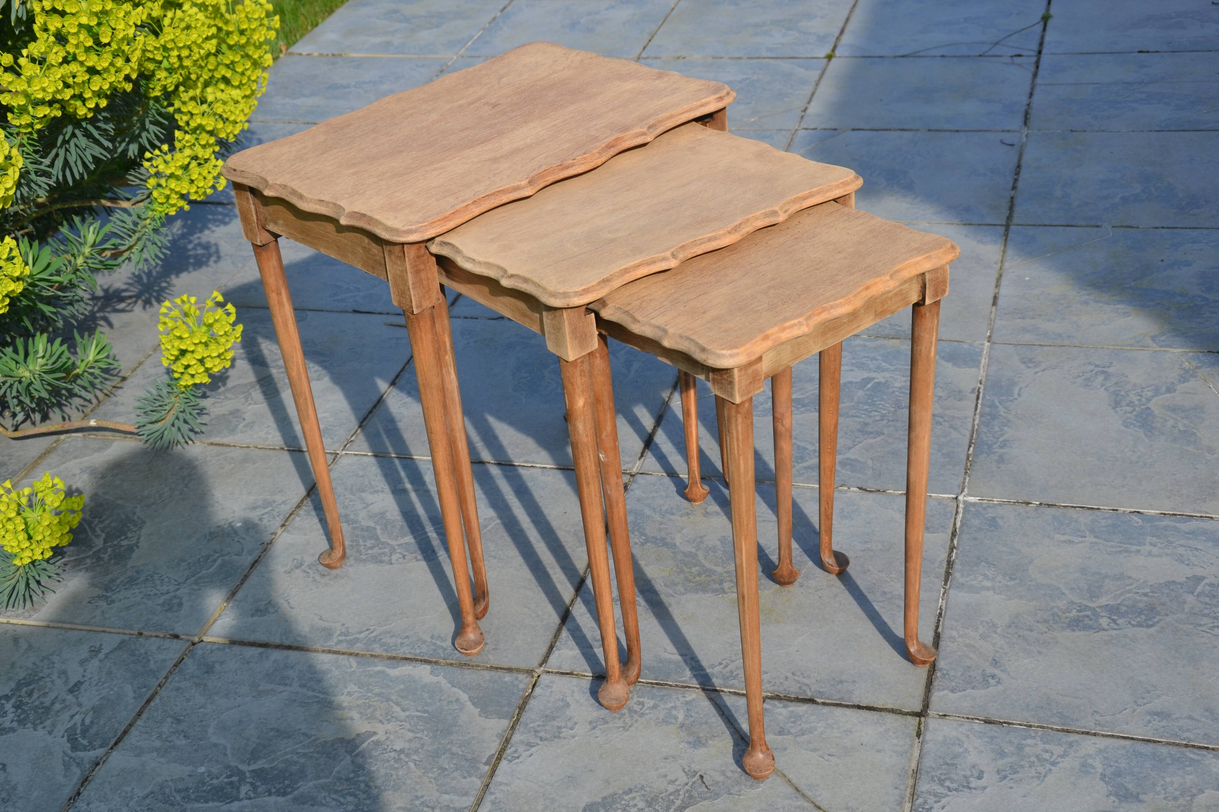Nesting tables in oak from the 1930s.
