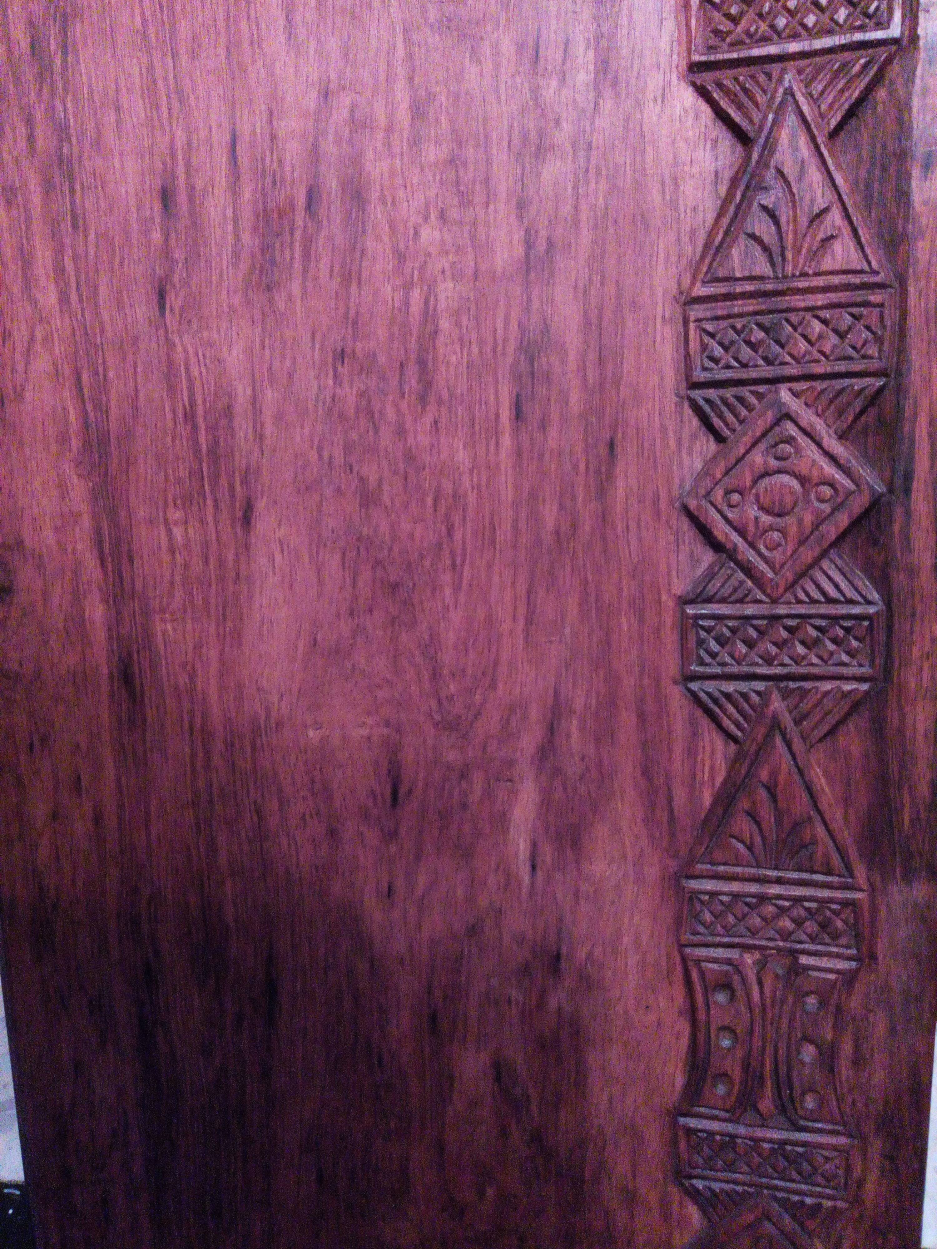 Chaise malgache en palissandre sculpté