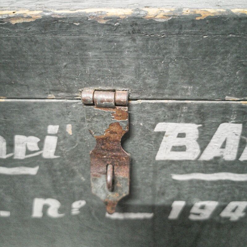 Ancienne malle en bois