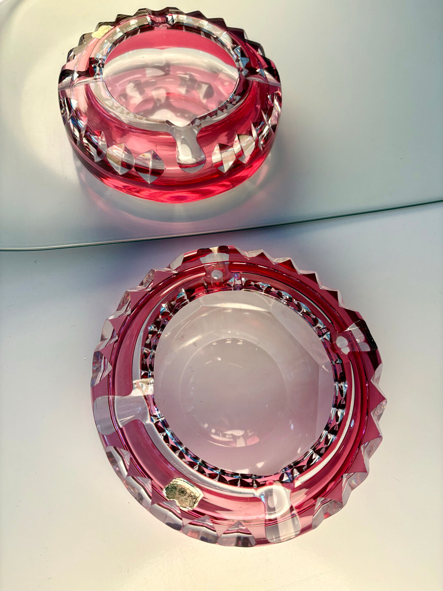 Pink crystal ashtray Val Saint Lambert 1960-1970