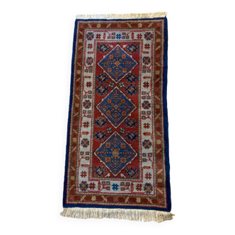 Sinkiang rug in pure new wool entirely handmade from the 1970s
