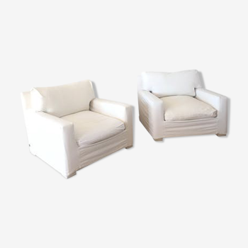 Pair of armchairs and footstool Caravane