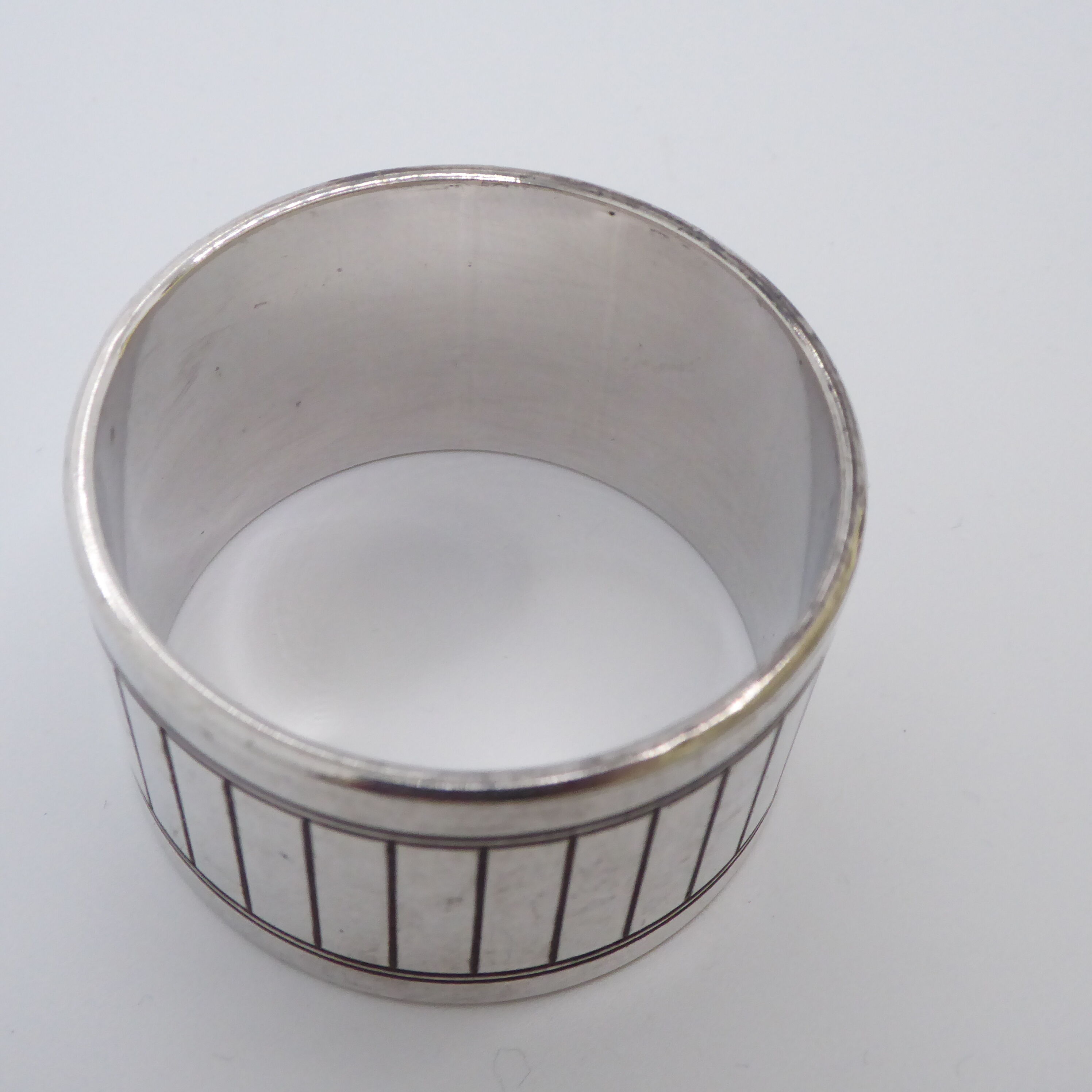 Christofle towel ring in silver metal