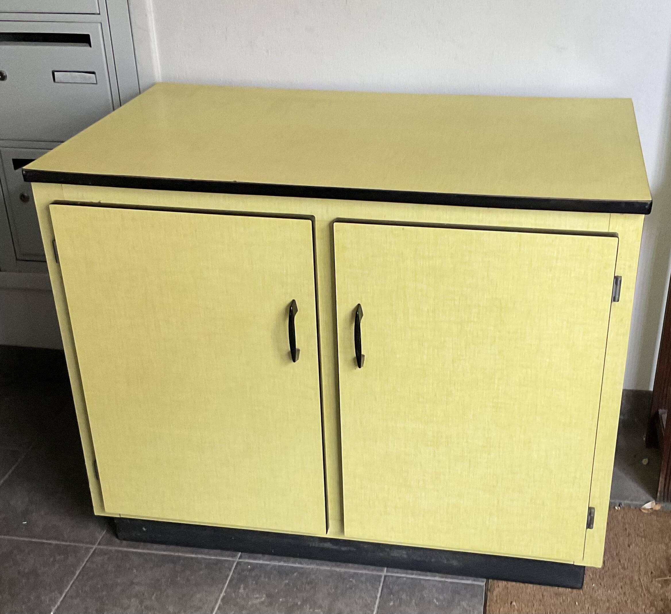 Formica chest of drawers from the 1960s