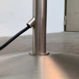 Adjustable floor lamp