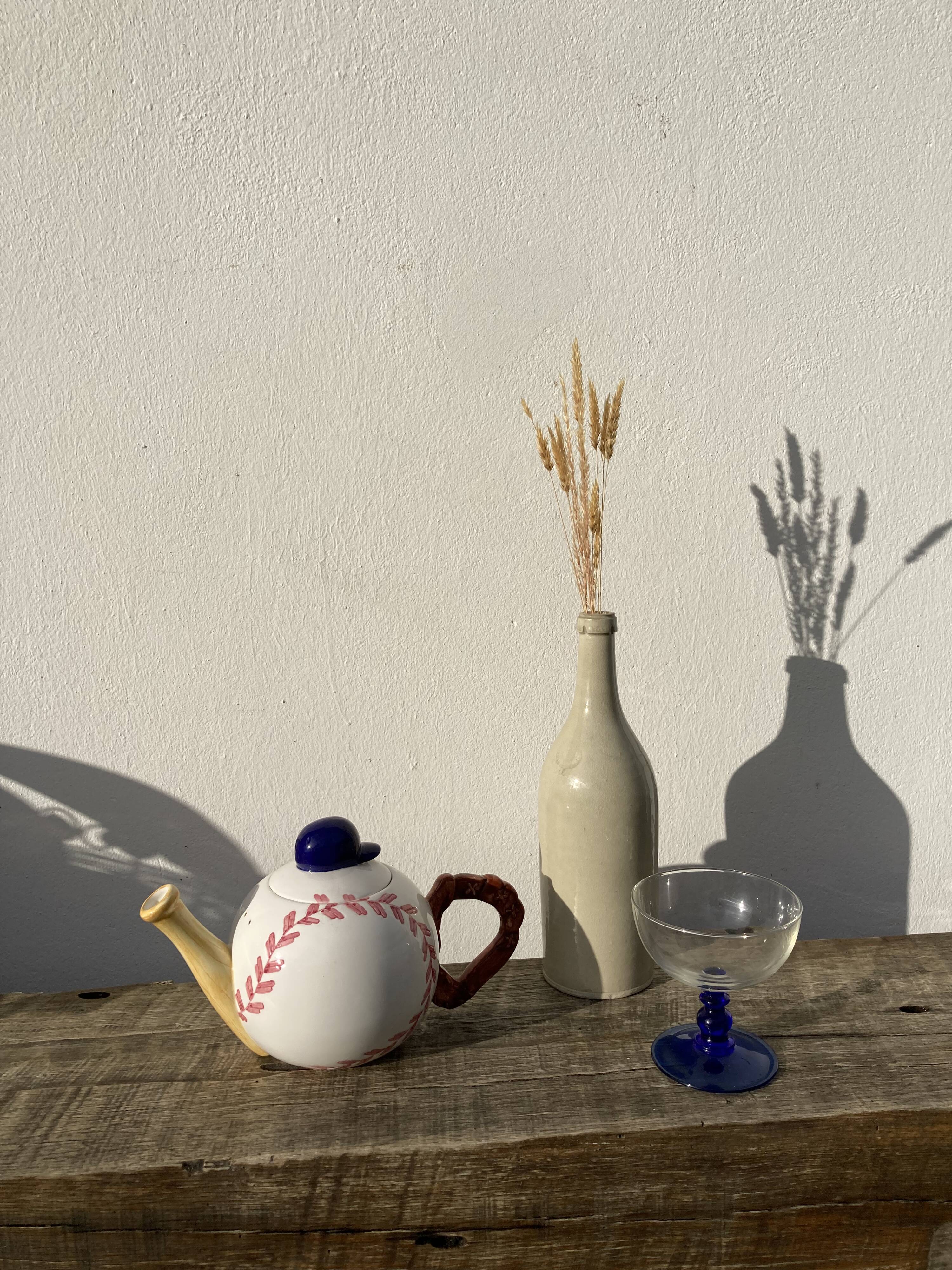 Teapot in white ceramic baseball