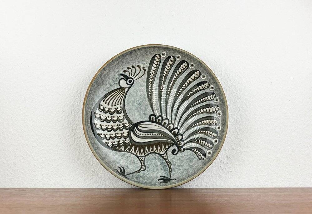 Vintage wall plate in West German pottery with rooster design, 1970s.