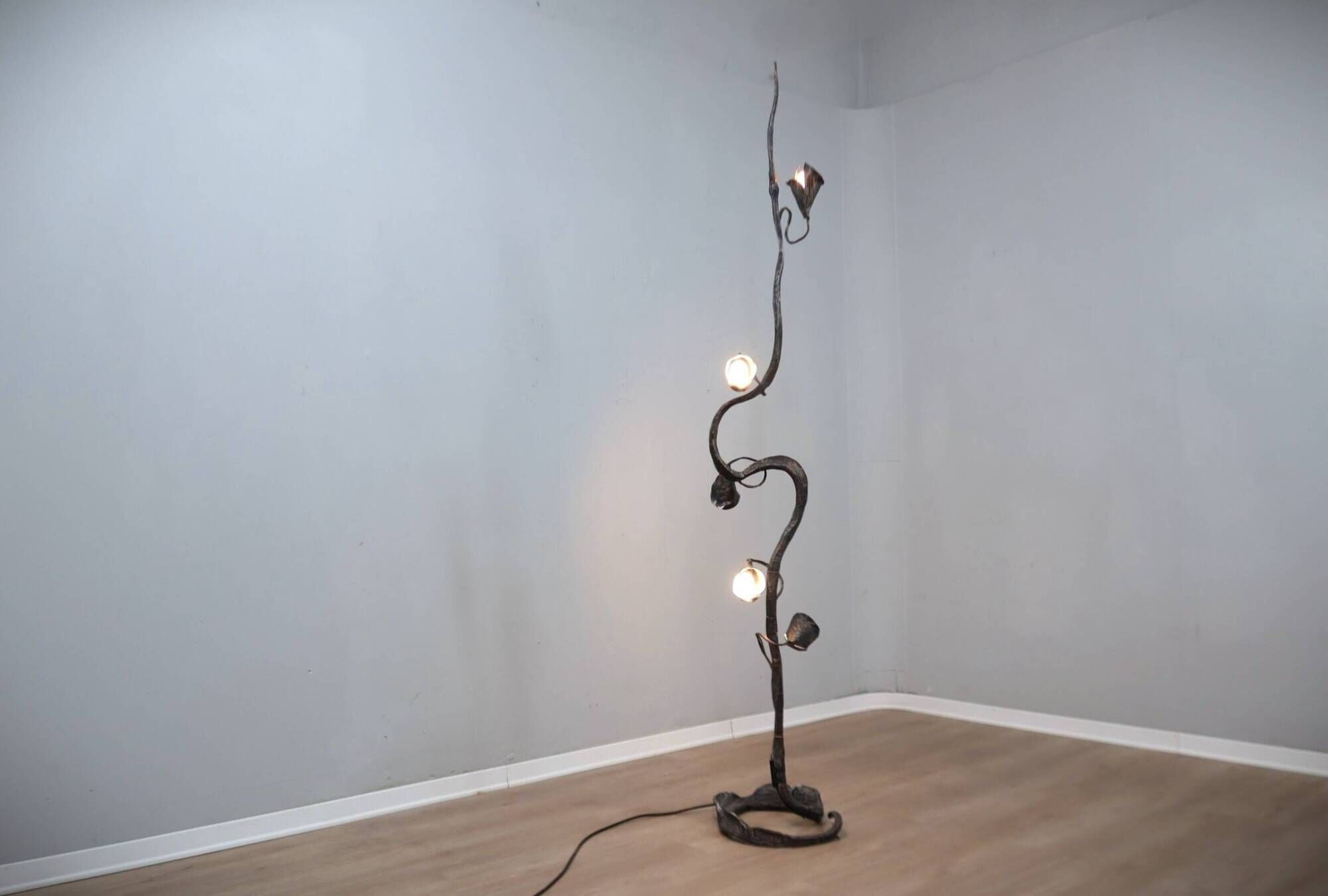Brutalist floor lamp sculpture by Salvino Marsura, Italy 1970s