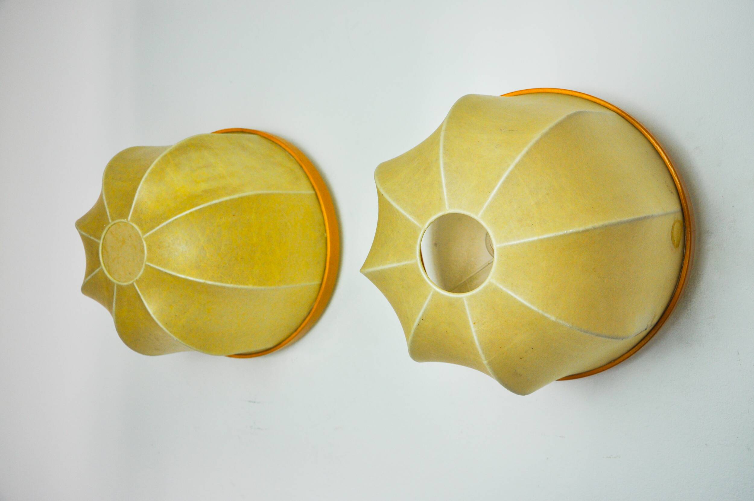 PAIR OF XL "COCOON" WALL LIGHTS, RESIN AND PINE, ITALY, 1970