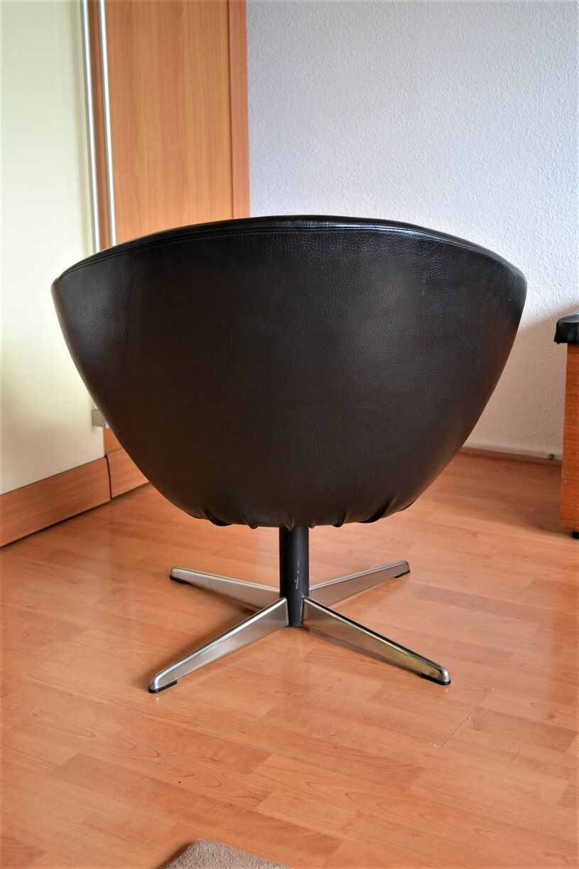 Pivoting armchair 60s 70s