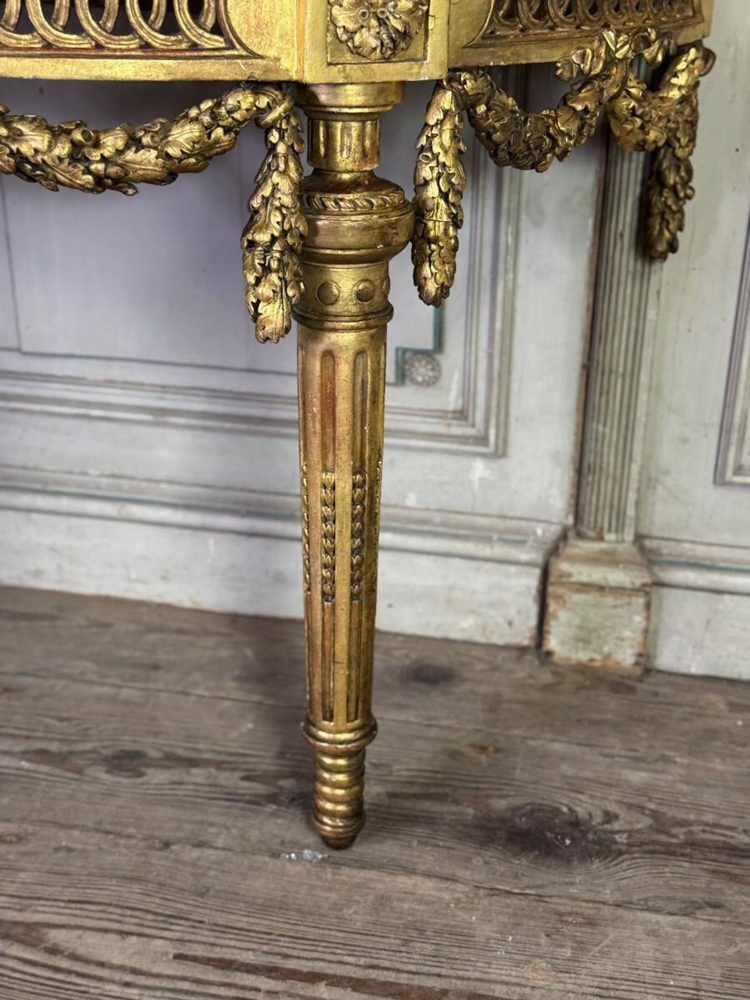 Louis XVI console table in carved and gilded wood, Jura brocatelle marble, 18th century