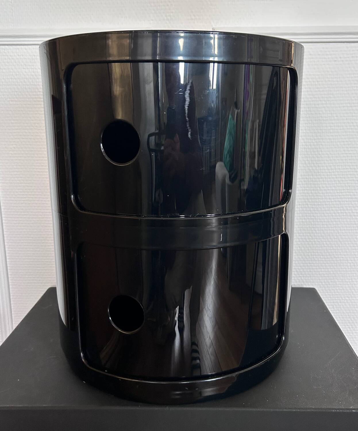 Original Kartell 2-door compound