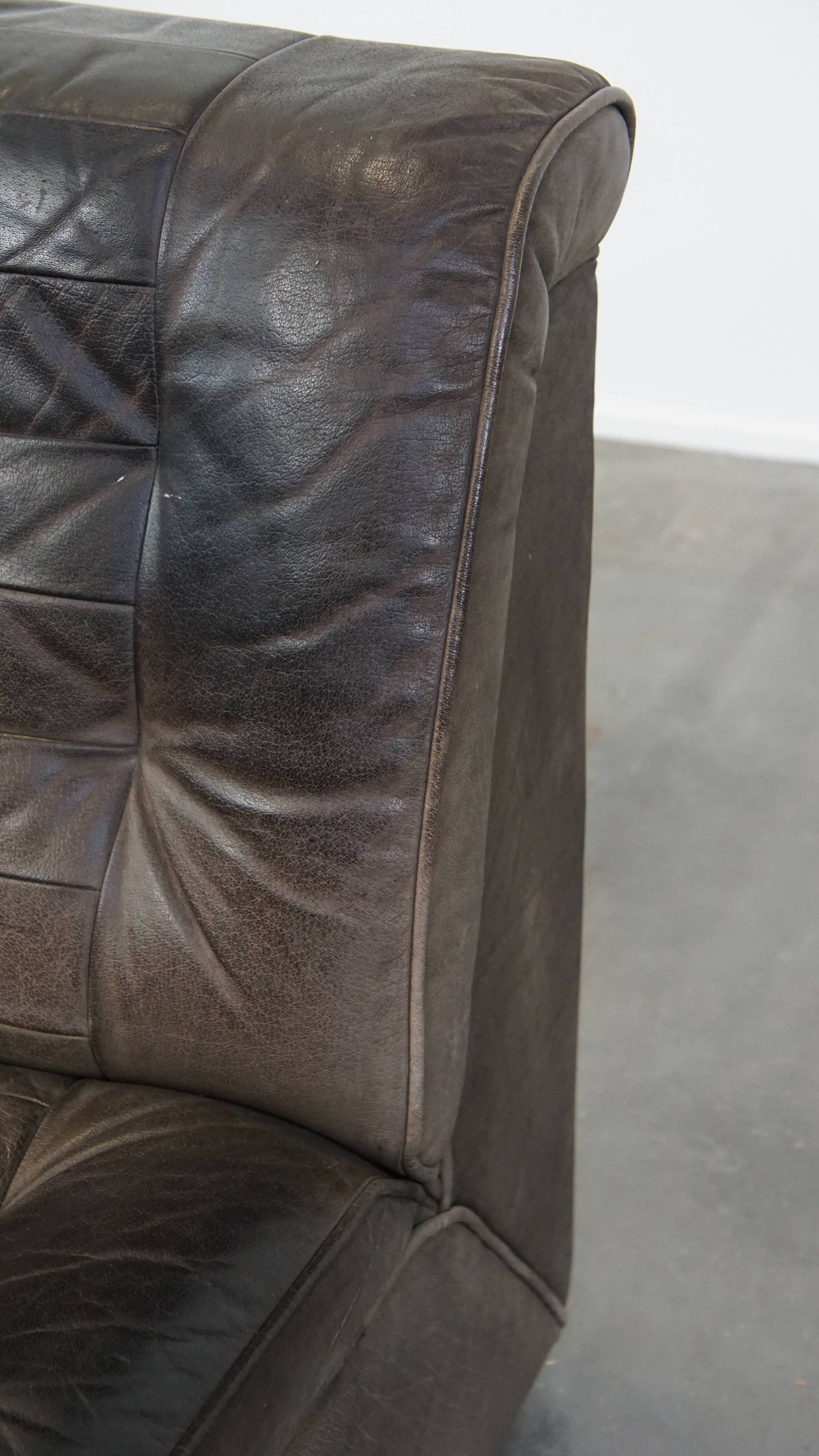 Fauteuil design vintage en cuir gris des années 1970