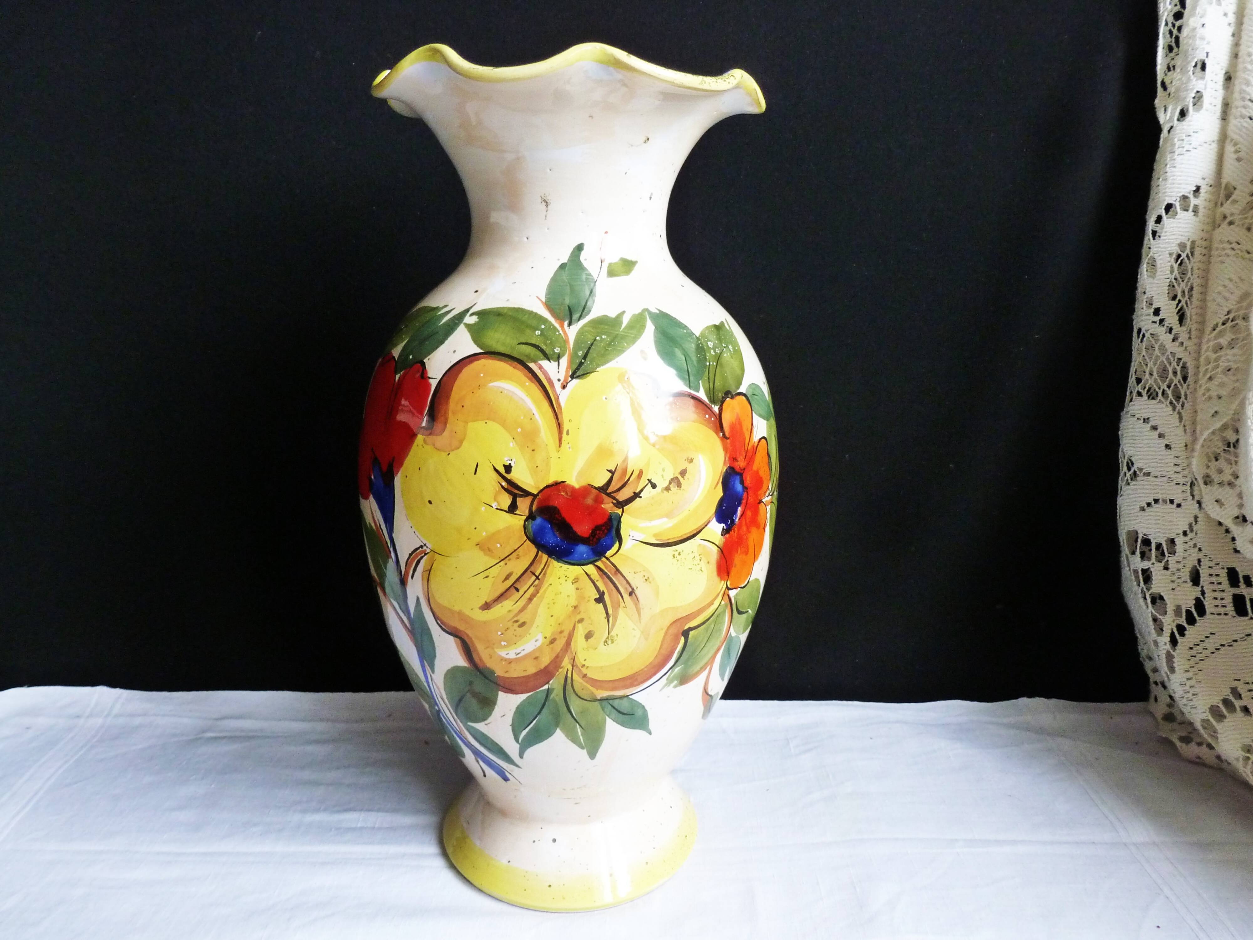 Flower vase, French vase in hand-painted earthenware, vase with floral decoration.
