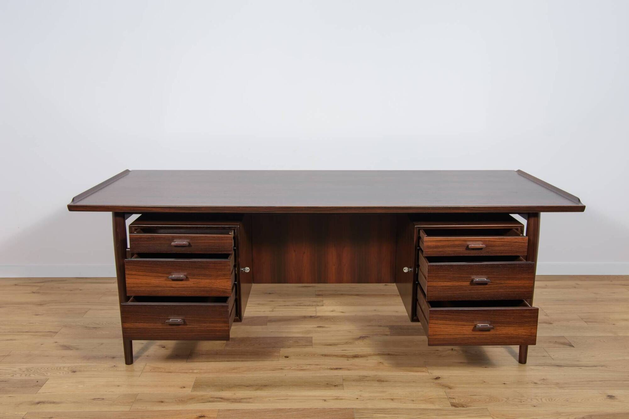 Mid-Century Rosewood Freestanding Desk Model 207 by Arne Vodder for Sibast,