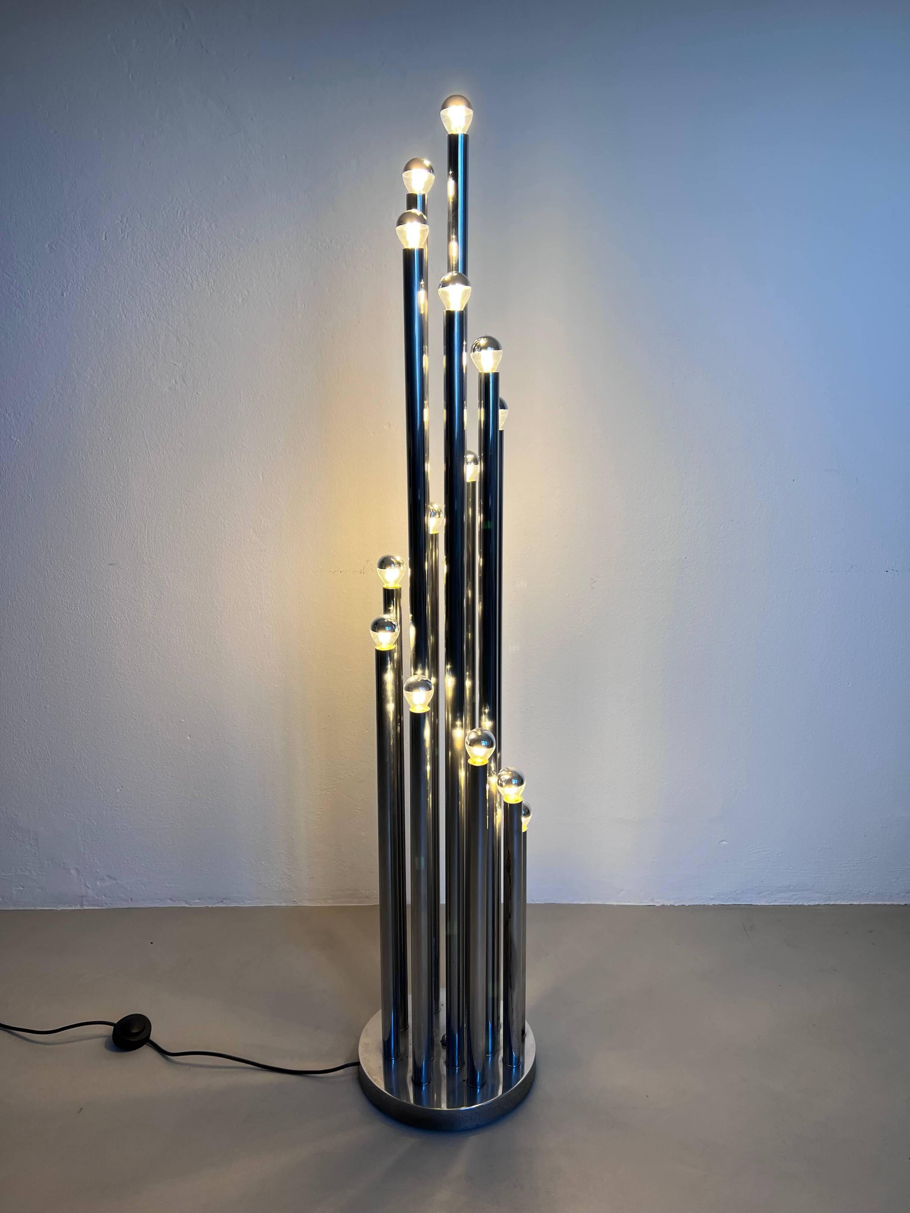 Vintage 1970s Italian Reggiani Fourteen Lights Chromed Floor Lamp
