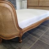 Lit corbeille cannage style Louis XV