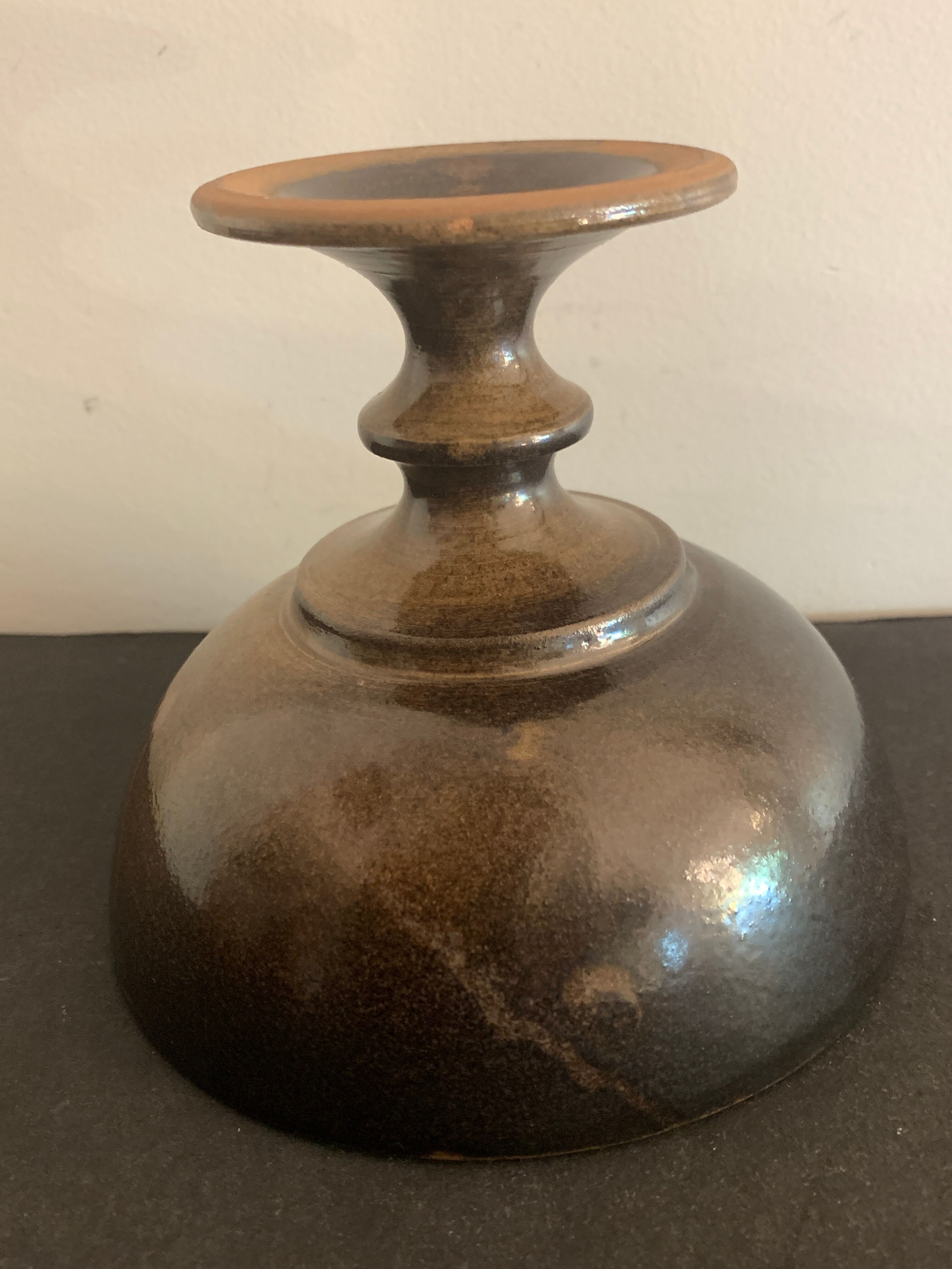 Ceramic standing cup signed Jean Marais, Vallauris, 1970