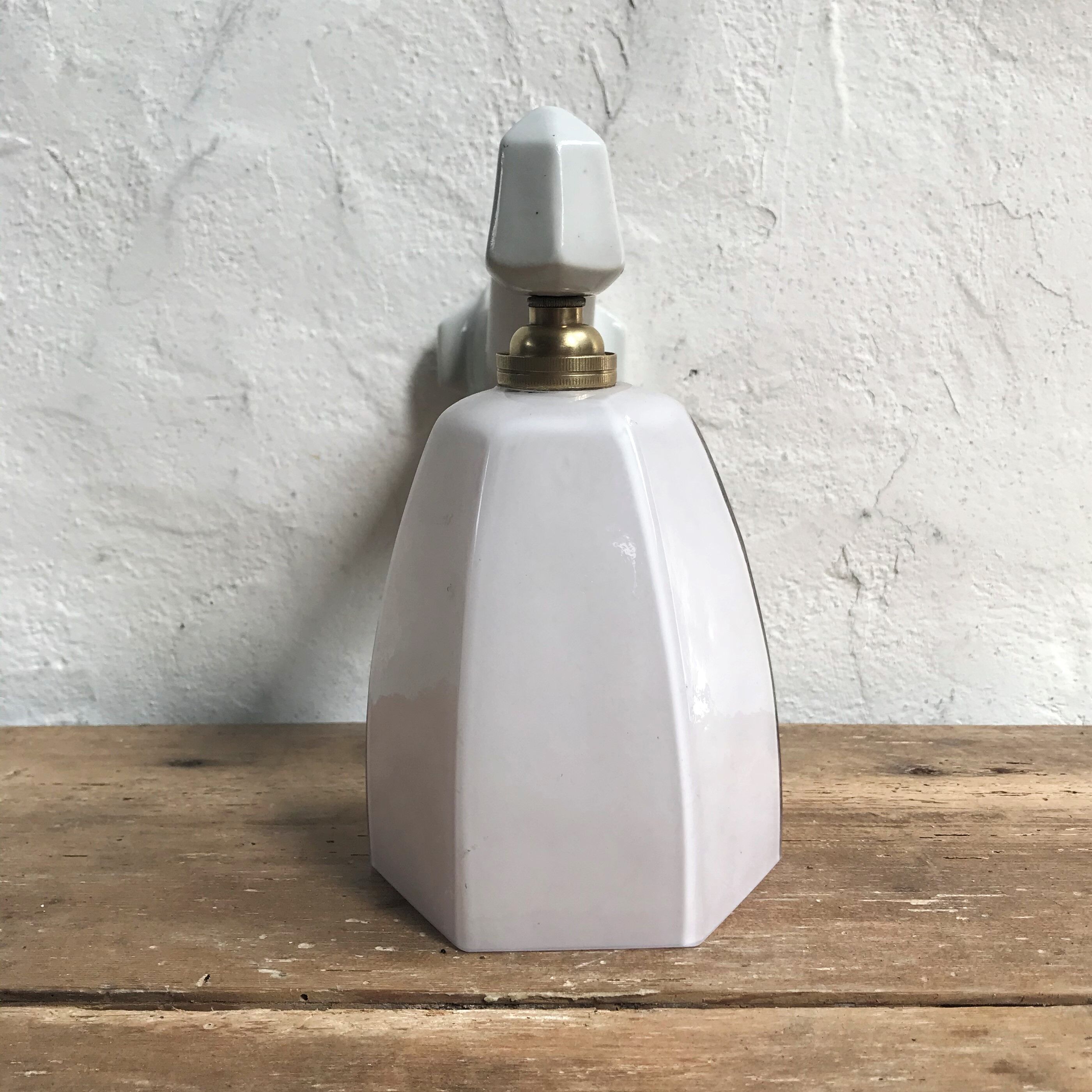 Art deco porcelain and opaline sconce