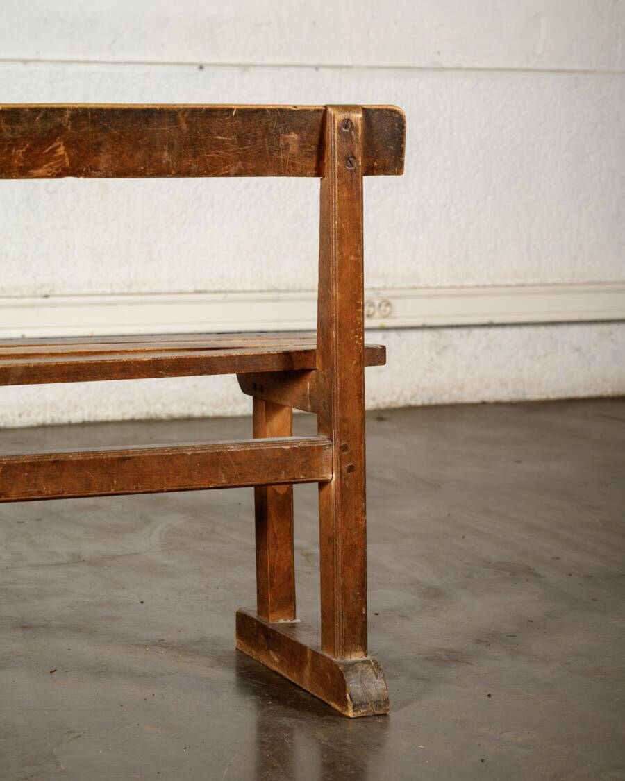 Petit banc en bois