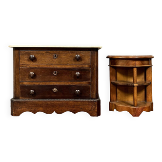 Master furniture from the 19th century including 1 chest of drawers and 1 console