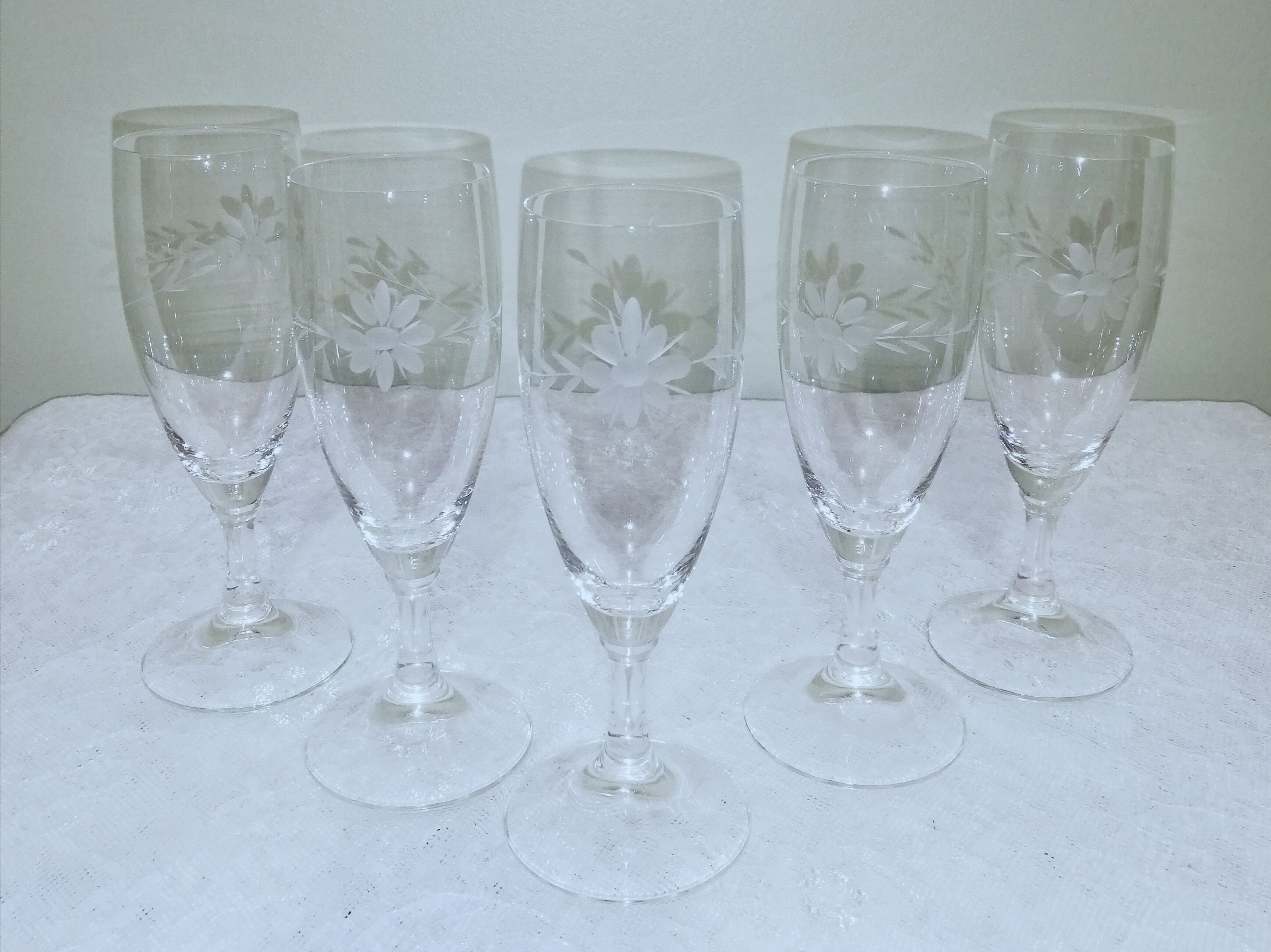5 crystal champagne flutes