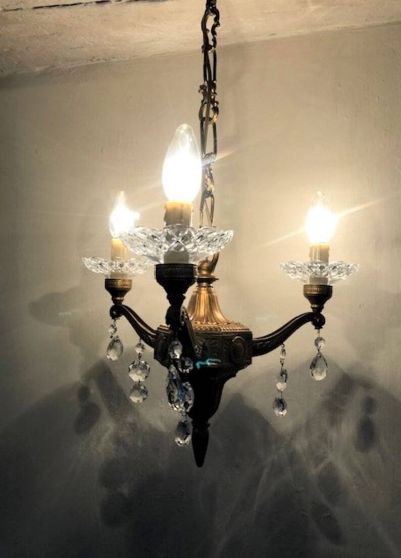 Gilt French Chandelier: Neo Classical 3-Branch Crystal Pendant Light