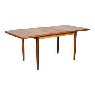 Teak Extendable Dining Table by Meredew UK