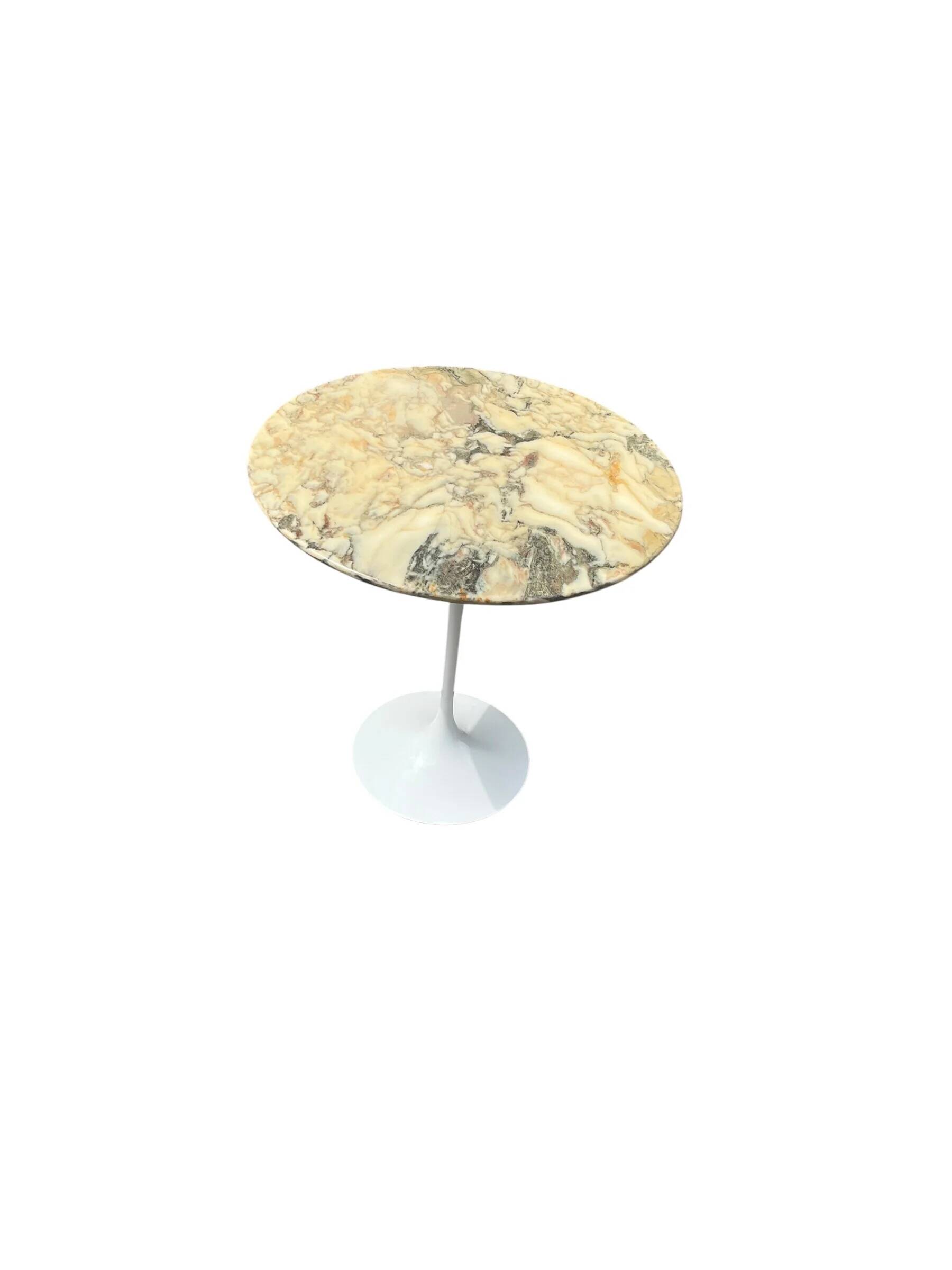 Tulip marble side table by Eero Saarinen for Knoll