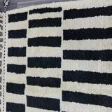 Moroccan handcrafted rug 250cm x 150cm