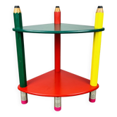 Etagère d'angle crayons Pierre Sala pour enfants