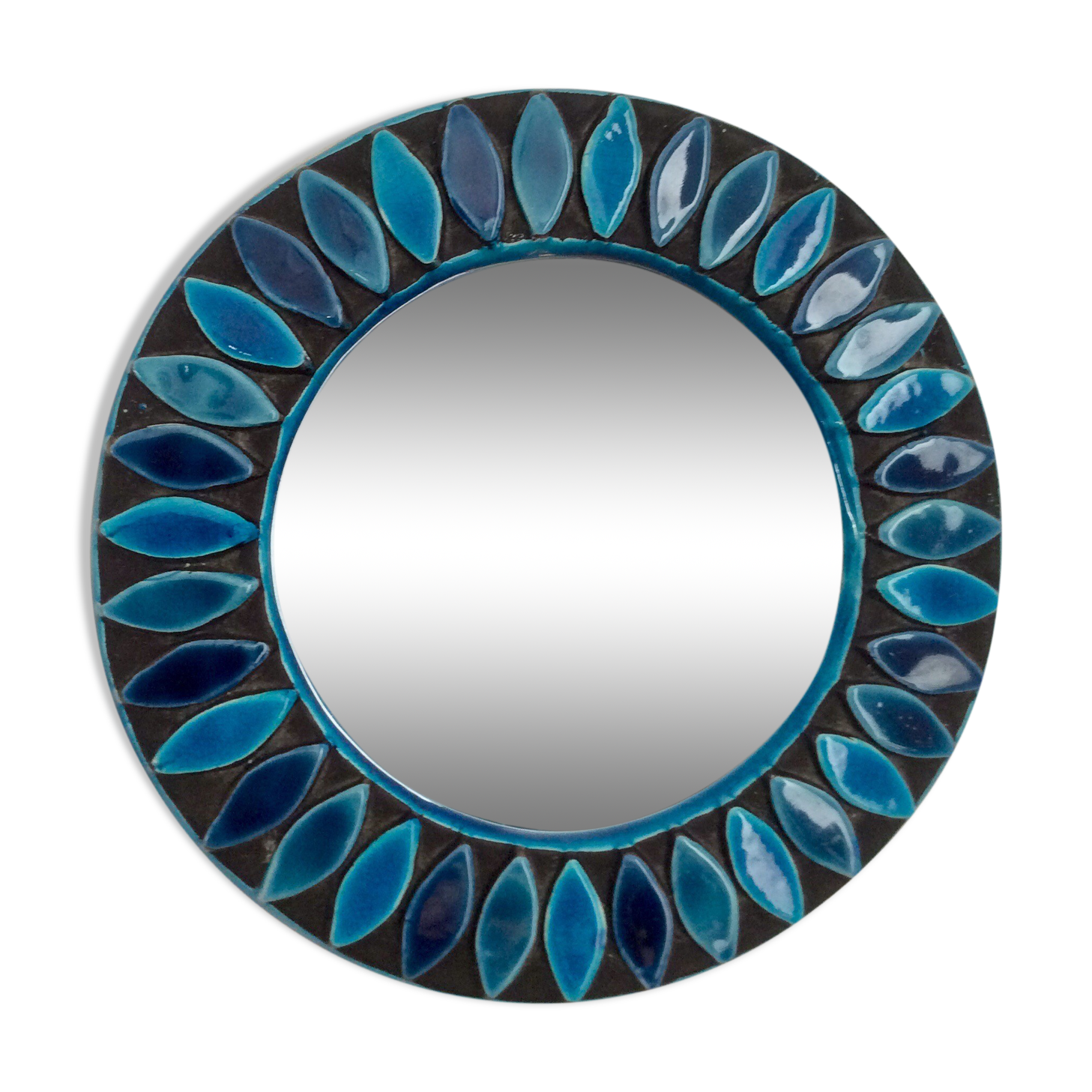 Ceramic mirror 70s diameter 15 cm