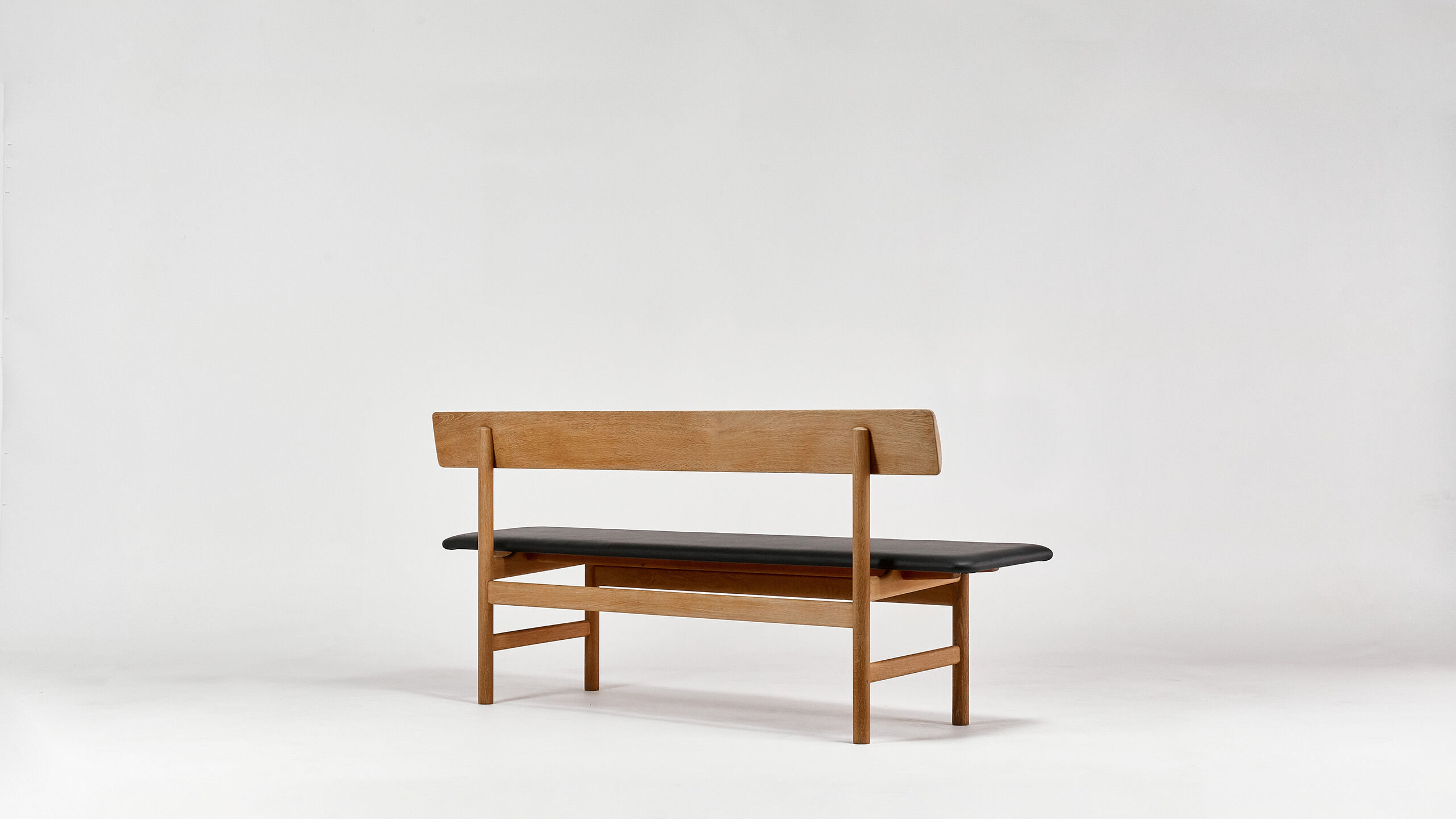 Model bench 3171, Børge Mogensen for Fredericia, Denmark, 1960