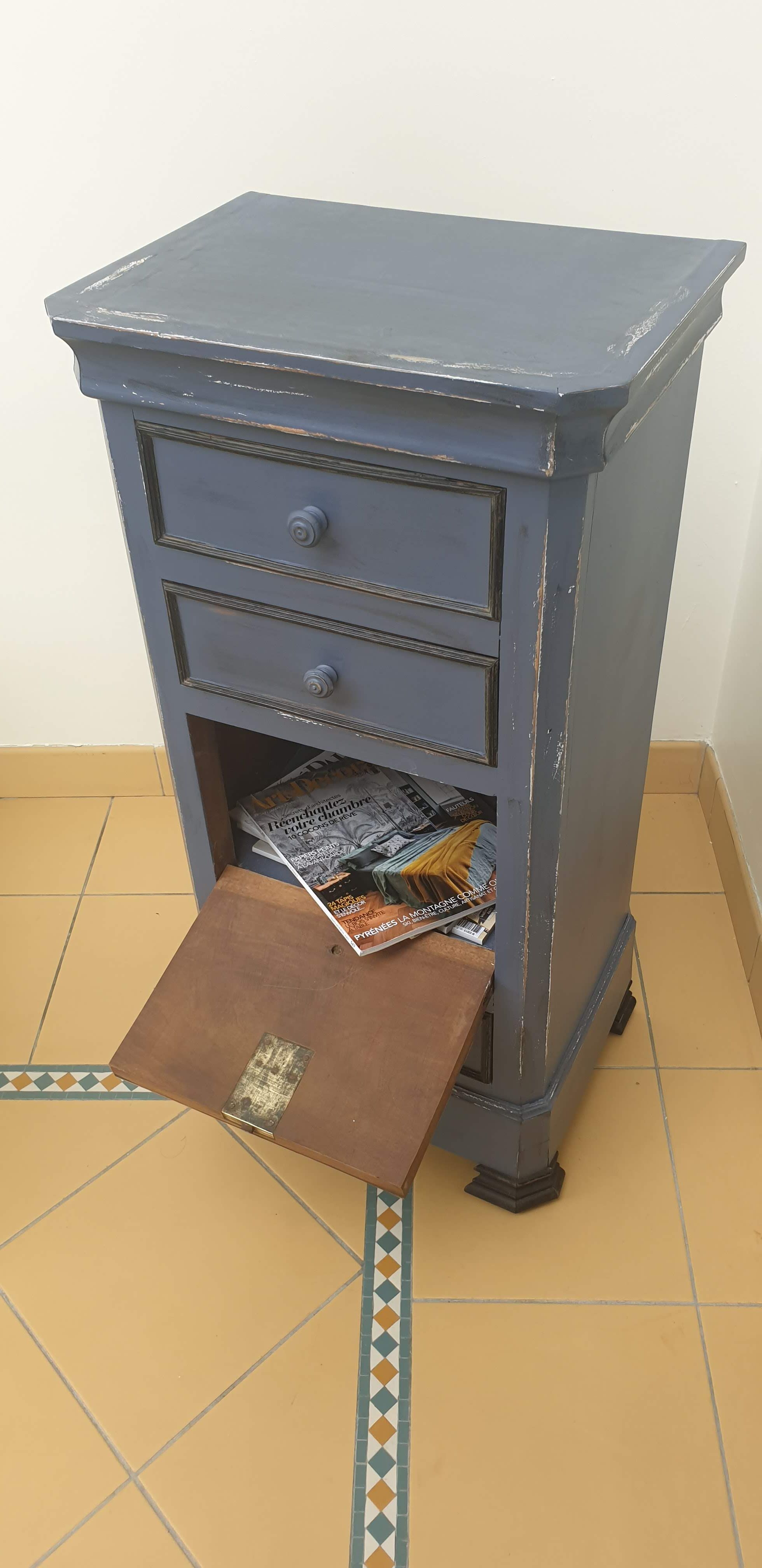 Office furniture