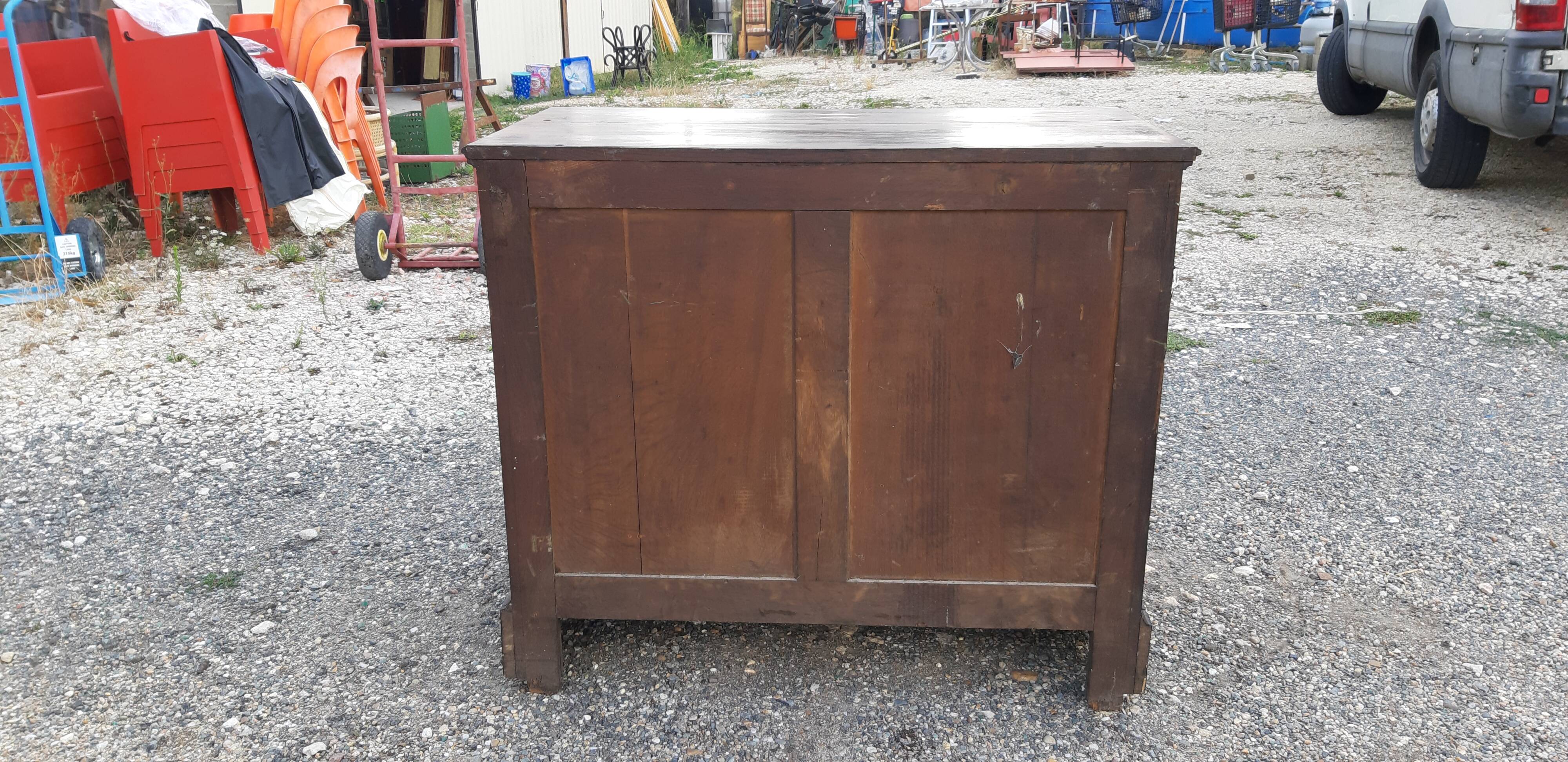 Parisian walnut buffet