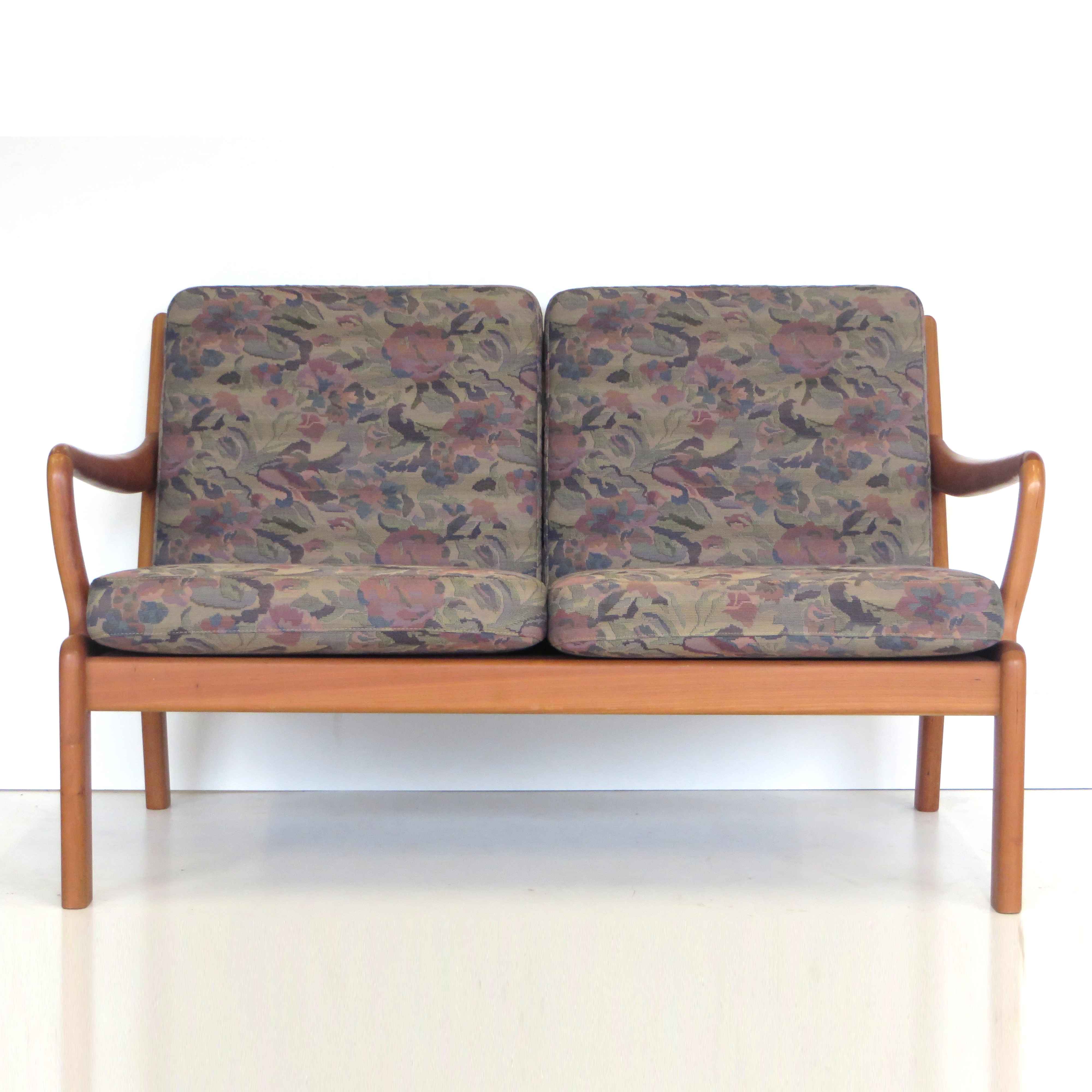 Danish design 2-seater sofa by L. Olsen & Son