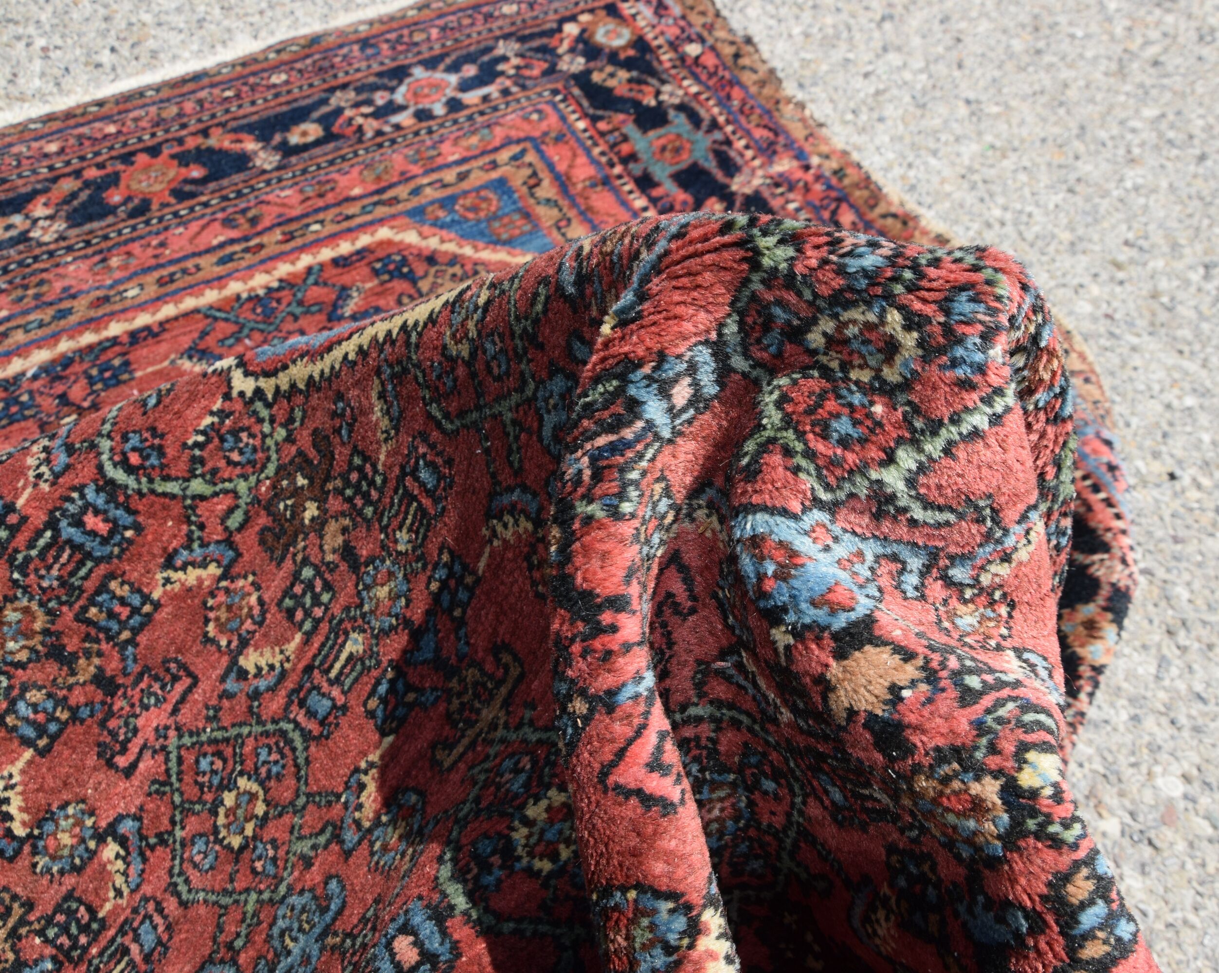 Tapis d'orient iran malayer vintage  : 1.55 x 2.00 mètres - laine