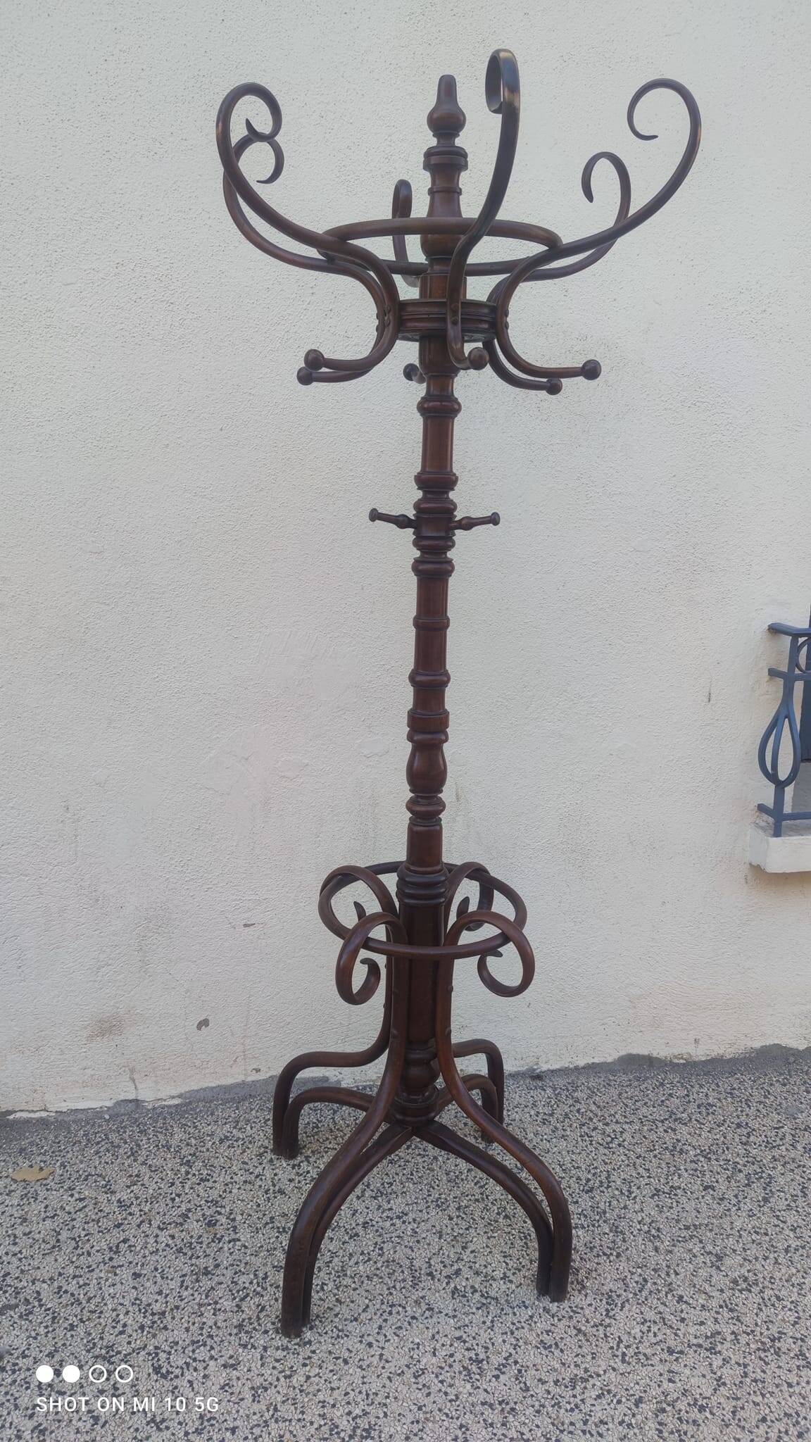 Coat rack called "Parrot" from bistro circa 1890