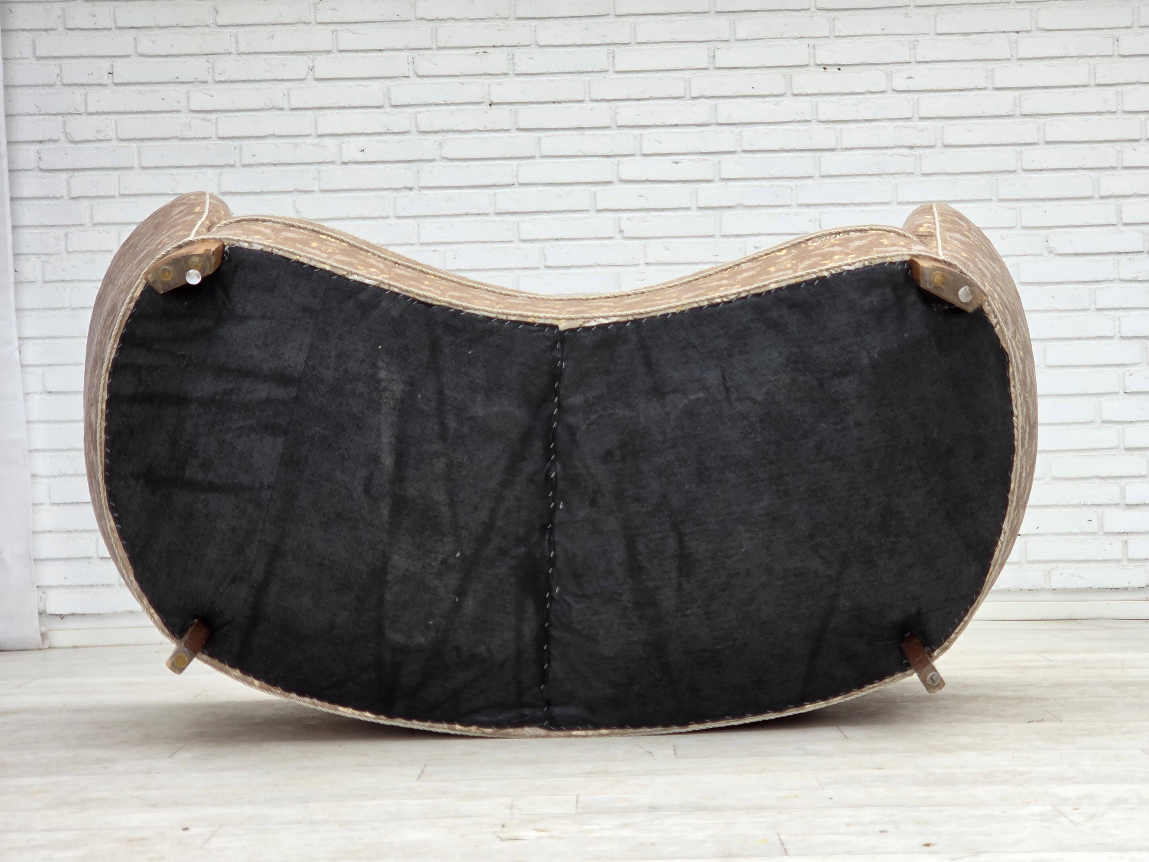 Canapé "Banane" danois 2 places des années 1970, velours d'origine.