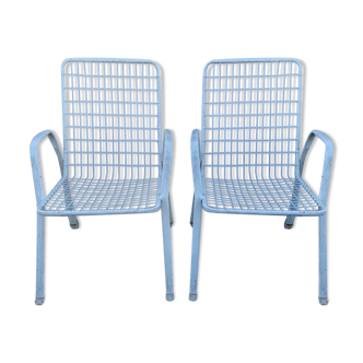 Lot de deux chaises en metal
